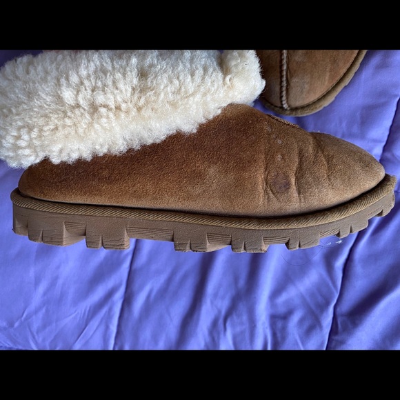 UGG sheepskin slippers main image 5